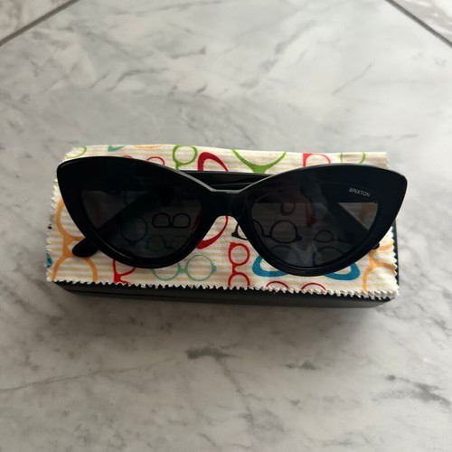 Brixton Women's Black Sunglasses BS263 Y00 like new