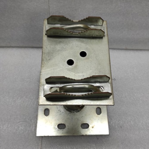 Galvanized square base for terrestrial antenna or satellite dish mast
