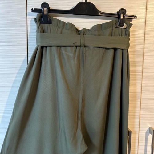 Khaki Marmalady pants like new with elastic and removable belt