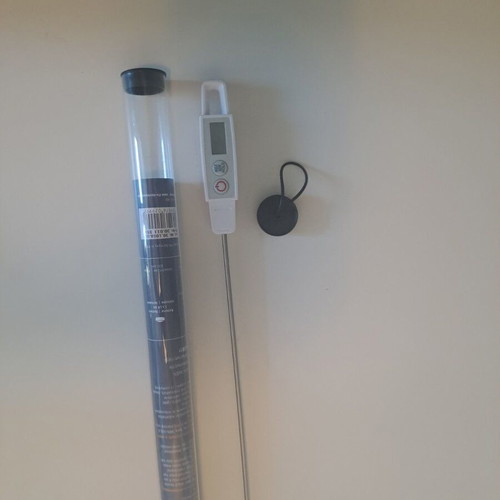 Digital kitchen thermometer like new