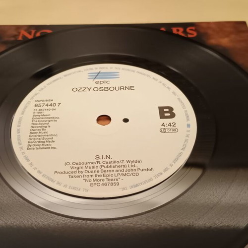 Ozzy Osbourne No More Tears 7'' vinyl like new, metal