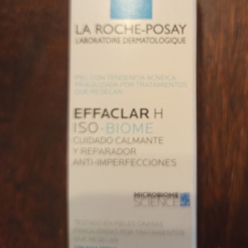 La Roche-Posay Effaclar H Iso Biome soothing cleansing cream 390ml with face cream 40ml