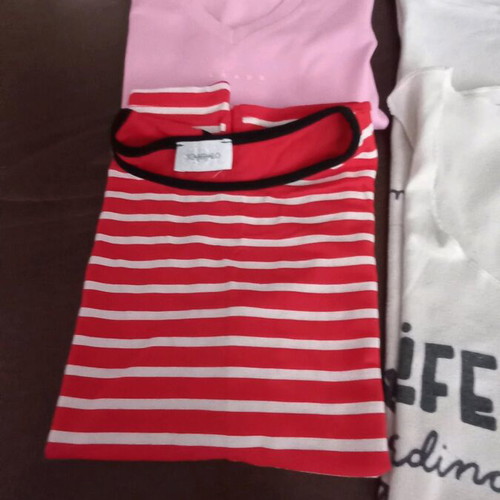 Women's blouses used, 4 different in good condition
