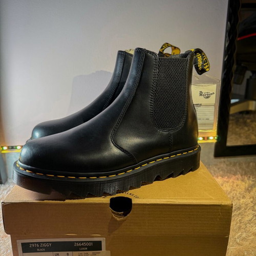 Dr. Martens 2976 Ziggy Chelsea Boots New Black