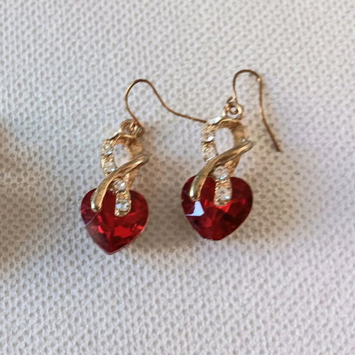 Jewelry set earrings and pendant shiny like new