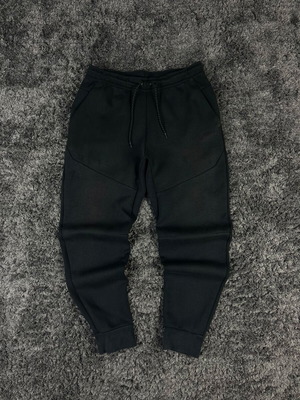 Nike Sportswear Tech Fleece Jogger Pants men's used black size M