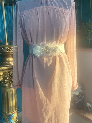 Salmon chiffon dress with 3D flowers