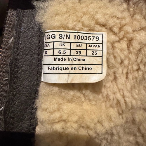Ugg Grandle waterproof leather boots new, size 39, brown