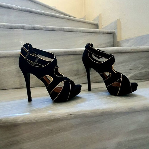 Schutz black suede sandals new with gold details size 36.5