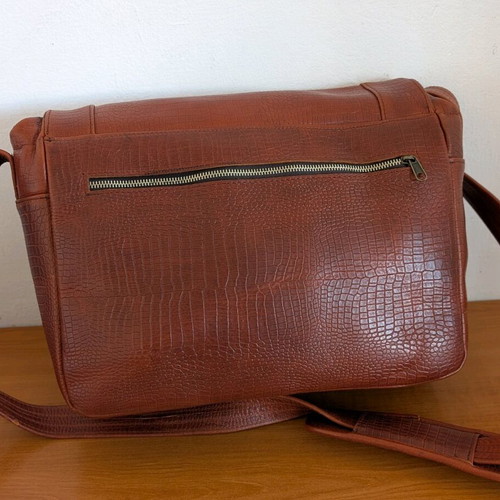 Leather camera bag like new