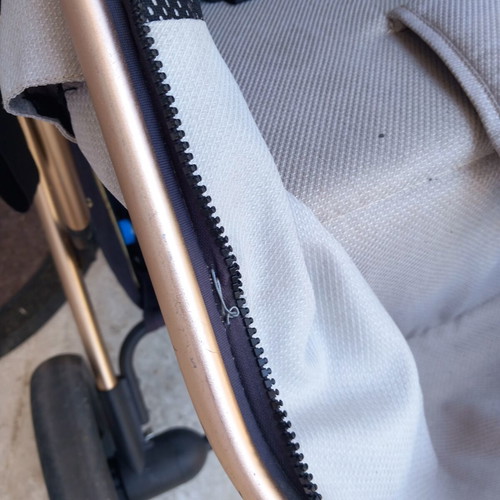 Baby stroller with footmuff and protective bar, up to 25 kg
