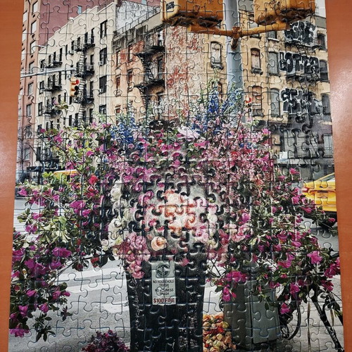 Ravensburger Flowers in New York 300-piece puzzle