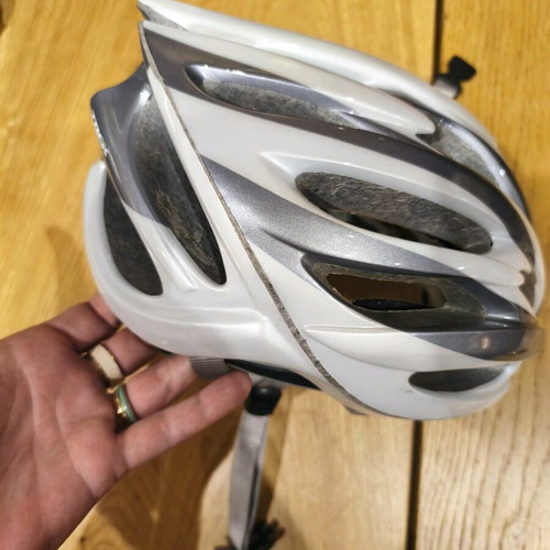 Trek adult bicycle helmet intact like new