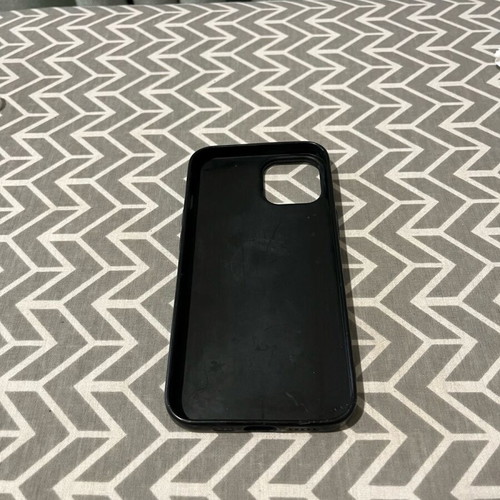 iPhone 13 case like new with minor internal scratches
