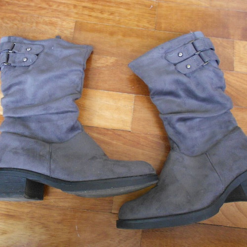 Let' walk women's ankle boots like new, gray suede, size 36