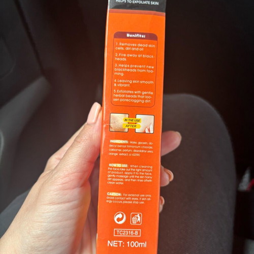 Facial scrub new with orange extract