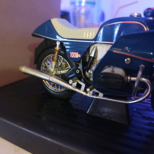 BMW R100-RS 1:12 used collectible model