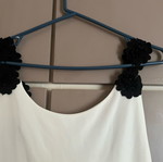 Ake' women's blouse black and white new, one size