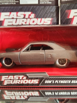 Fast & Furious Die-Cast Dom's Plymouth Road Runner 1:32 scale like new