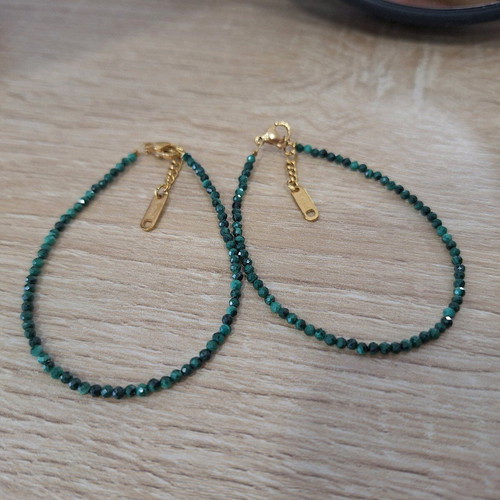 Handmade bracelets with natural malachite stones, new