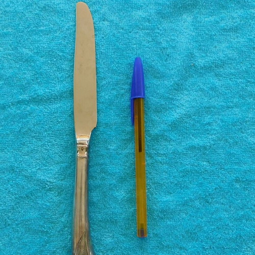 Set of 8 knives used stainless steel vintage Art Nouveau design