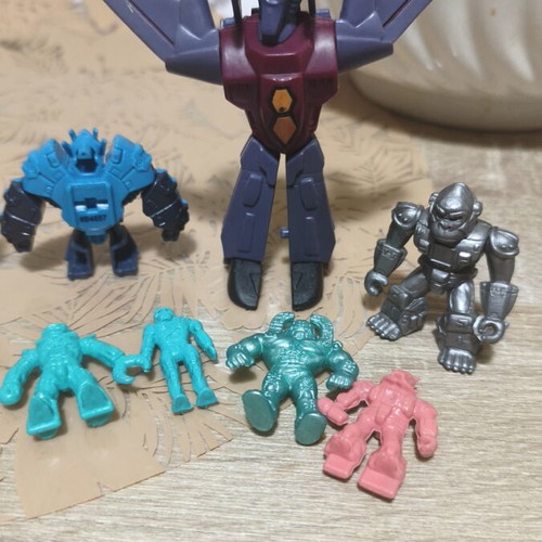 Vintage Transformers and Teratomachoi figures set