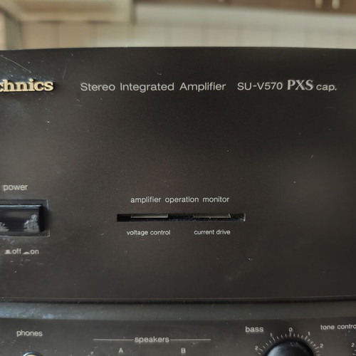 Technics Stereo Integrated Amplifier SU-V570 PXS cap like new