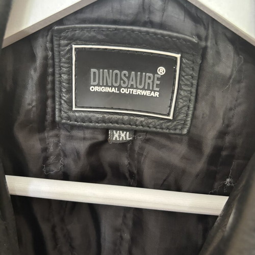 Vintage black leather jacket used, size XXL
