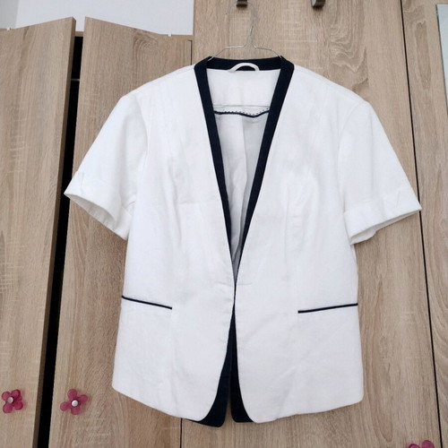 White jacket with blue trim like new, size M
