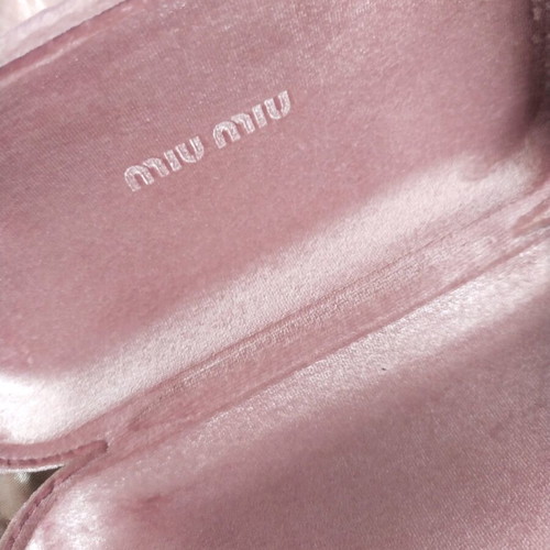 Luxury velvet Velvet Pink glasses case like new