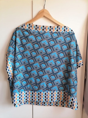 Zara women's one-shoulder blouse new, size L, blue