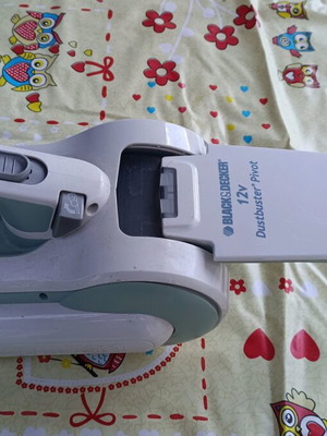 Black & Decker Dustbuster Pivot 12V used, for spare parts only