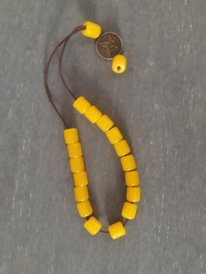 Komboloi Loumidis collectible, like new, 24 cm length