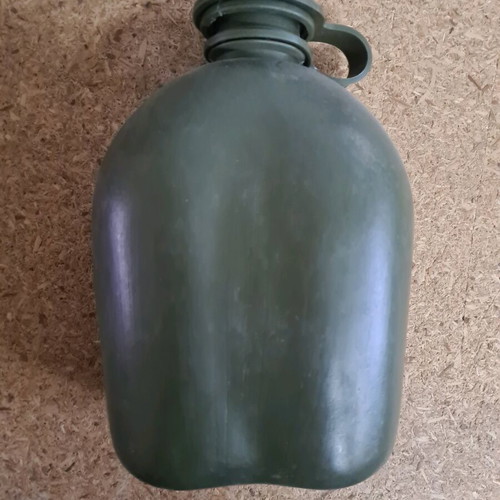 Greek Army plastic canteen new specifications ES