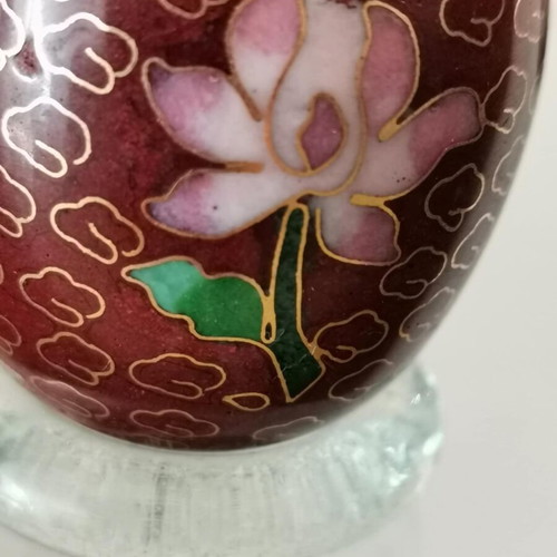 Cloisonne egg set used with enamel, burgundy and blue colors