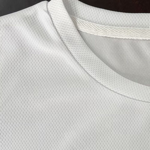 Tshirt white, size L, like new polyester with ventilation