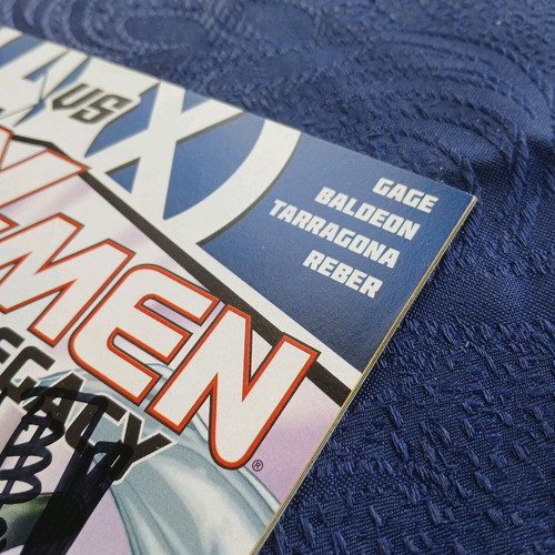 X-men Legacy #269 like new with David Baldeon signature