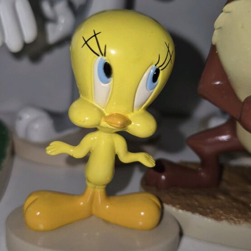Tweety Looney Tunes collectible figure Warner Bros like new