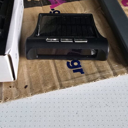 Tire pressure sensors with display new, solar charging