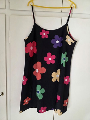 Bershka summer dress with straps XL, new, floral