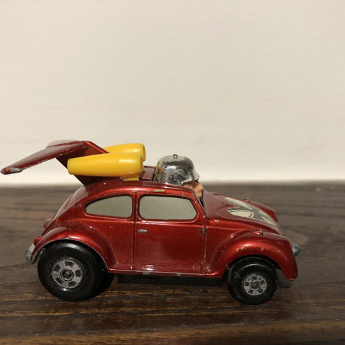 Matchbox Superfast No. 11 Flying Bug toy car used, Volkswagen Beetle 1972