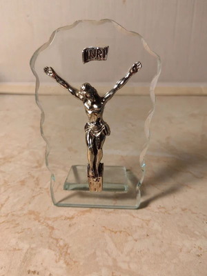Vintage decorative crucifix used, good condition