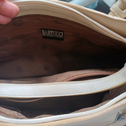 Bartuggi vintage crossbody bag beige like new