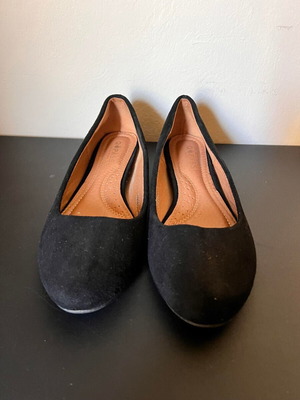 Suede ballerinas size 37 black like new