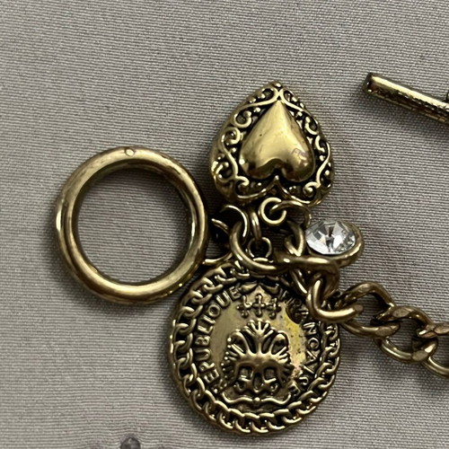 Bracelet used, gold-colored