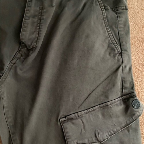 Cargo pants Pull & Bear green like new, size XXXL