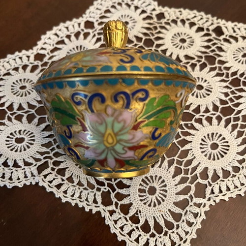 Vintage Chinese Cloisonné Bowl with Lid, enamel and brass