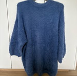 Bershka oversized fluffy sweater blue in excellent condition