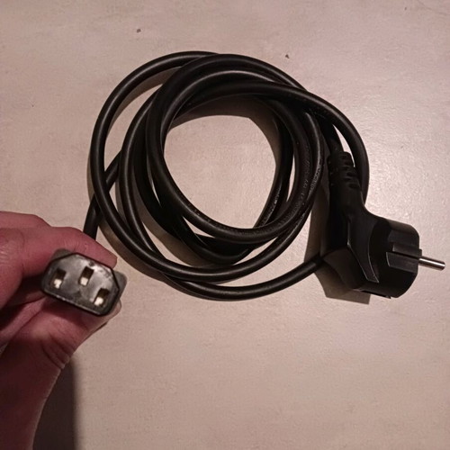 Power cable 1.8 meters like new