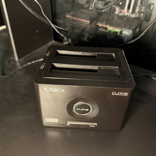 Turbo-X Dual HDD/SSD Docking Station like new with Clone function USB 3.0